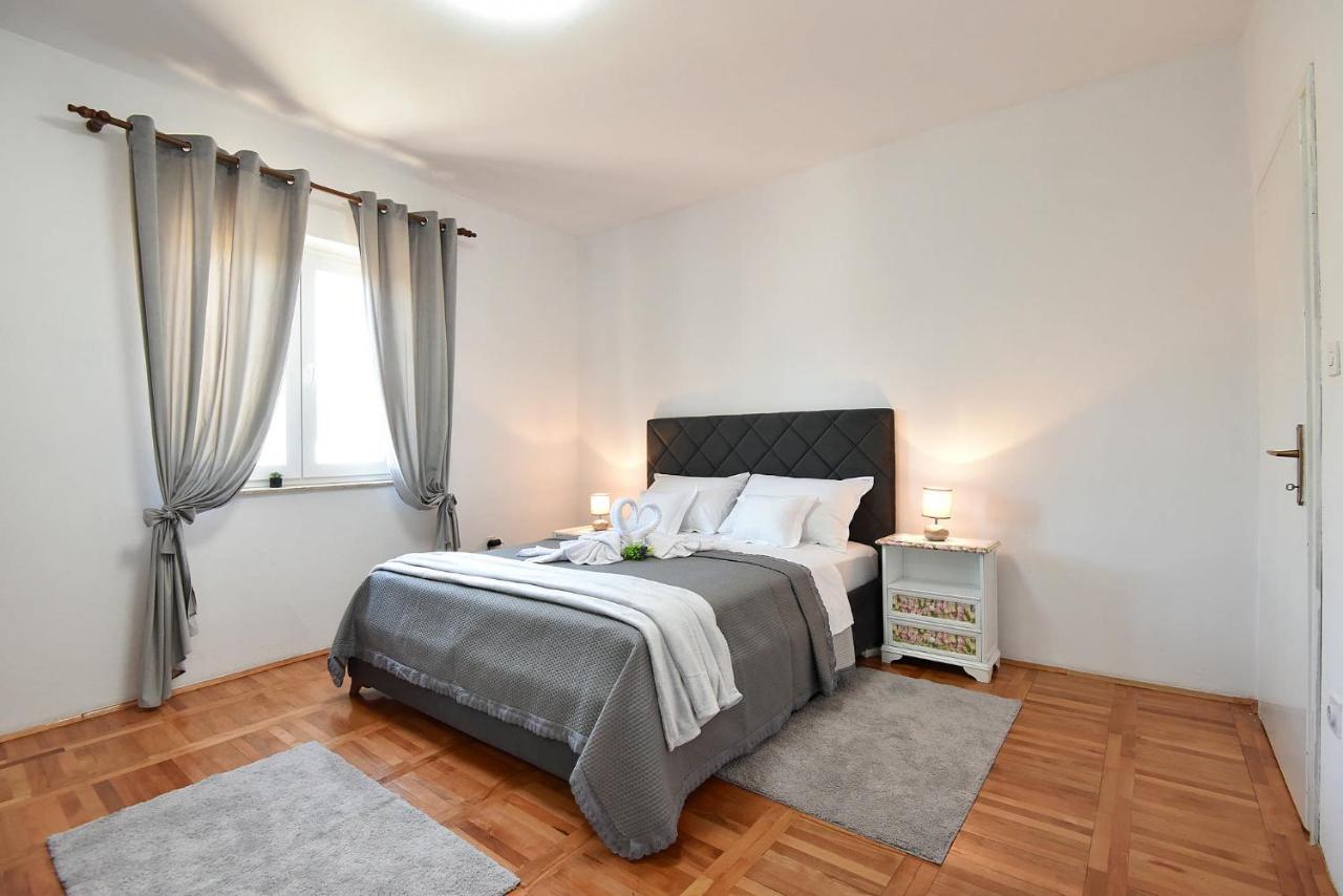 Lana Apartman 자다르 외부 사진